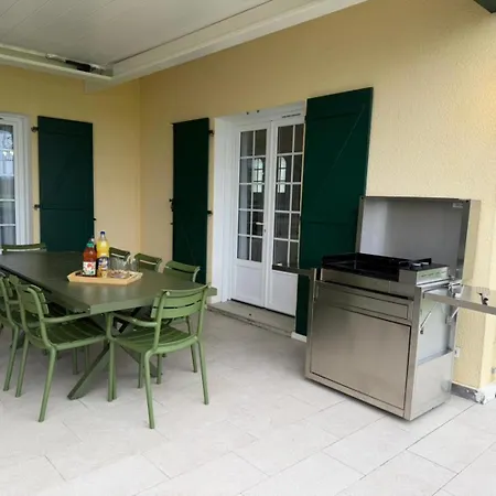 Petit Du Nougues Сasa de vacaciones Garrey